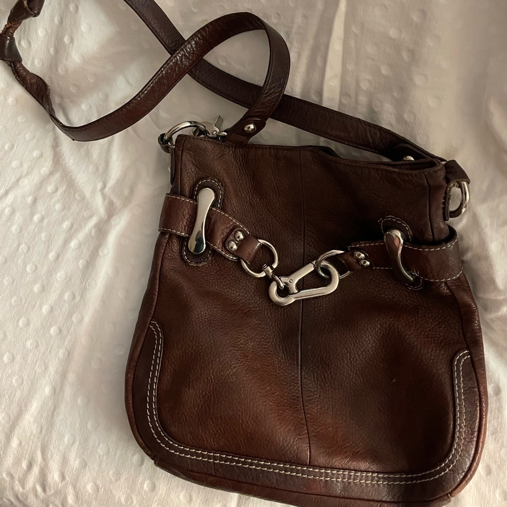 B. Makowsky Leather Bag